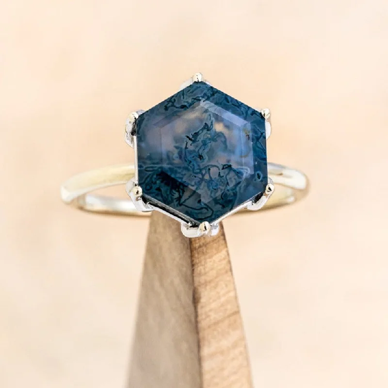 "WRENLEY" - PETAL PRONGS SOLITAIRE HEXAGON MOSS AGATE ENGAGEMENT RING