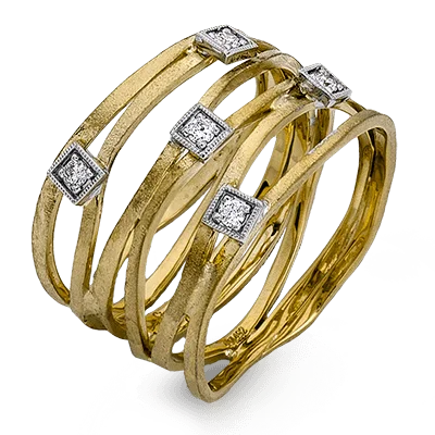 Halo - Style Diamond Rings with Smaller Accent DiamondsRight Hand Ring in 18k Gold with Diamonds