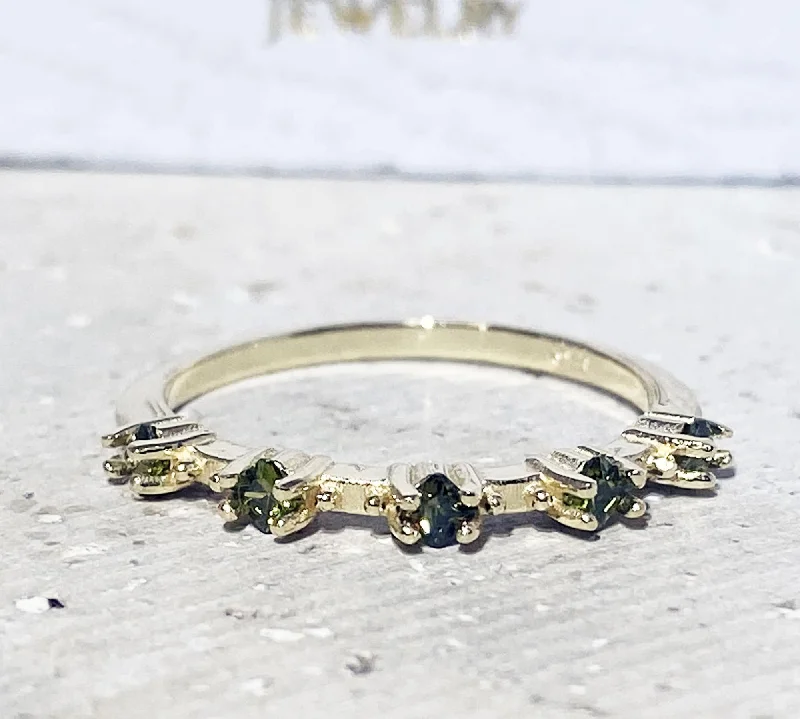 Amethyst Gemstone Rings in a Vintage - Style SettingPeridot Ring - August Birthstone - Stacking Ring with Five Square Peridot Gemstones