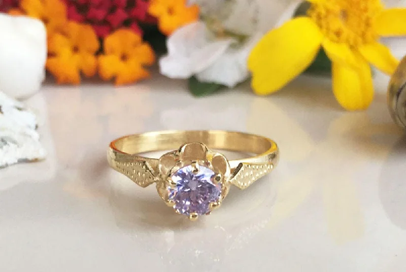 Emerald Gemstone Rings with Filigree - Bordered SettingsLavender Amethyst Ring - Round Lavender Amethyst Gemstone Flower Ring