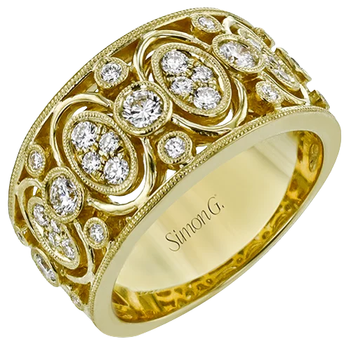 Custom - Designed Diamond Rings to Reflect Your PersonalityRight Hand Ring in 18k Gold with Diamonds