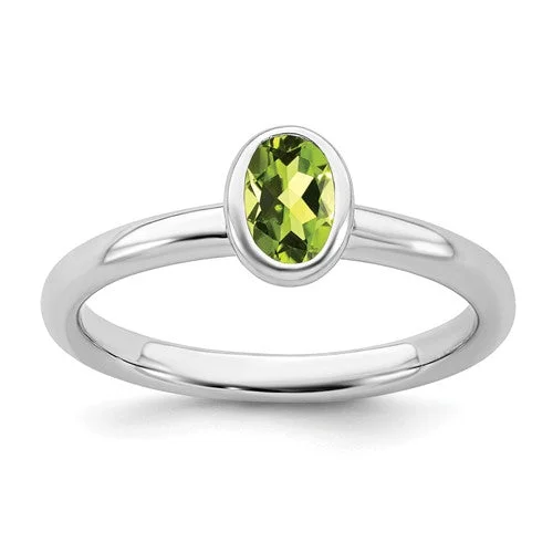 Emerald Gemstone Rings with Filigree - Bordered SettingsSterling Silver Stackable Expressions Low Oval Peridot Ring