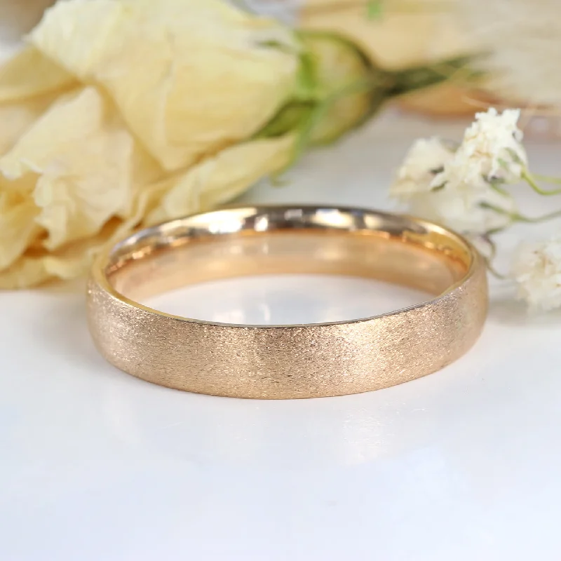 Wedding Bands with Micro - Pave Diamond Accents18ct Rose Gold Spun Silk 4mm Comfort Fit (Court) Wedding Ring