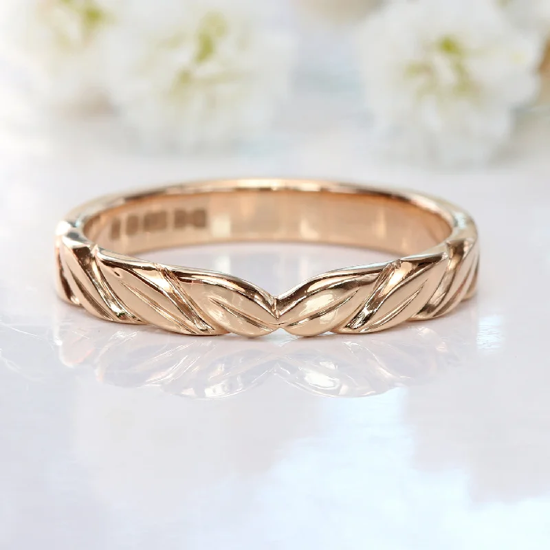 Custom - Engraved Wedding Bands with a Special Message18ct Rose Gold Leaf Wedding Ring