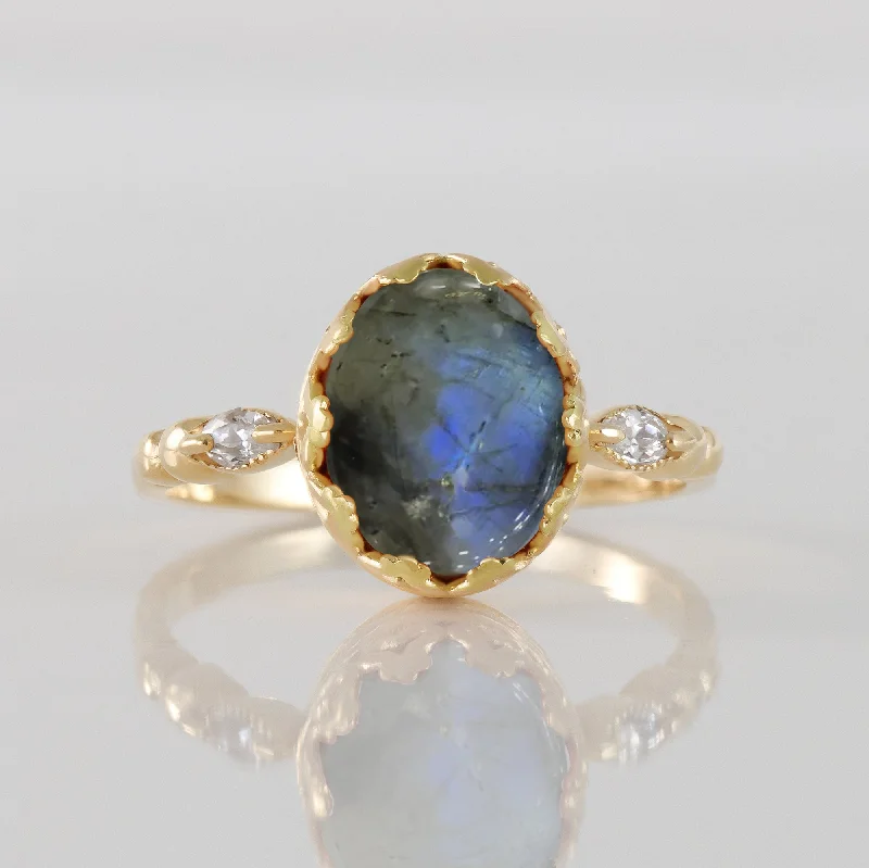 Multi - Gemstone Rings with a Rainbow of ColorsLabradorite Ring - Labradorite Gemstone Statement Oval Vintage Crown Ring