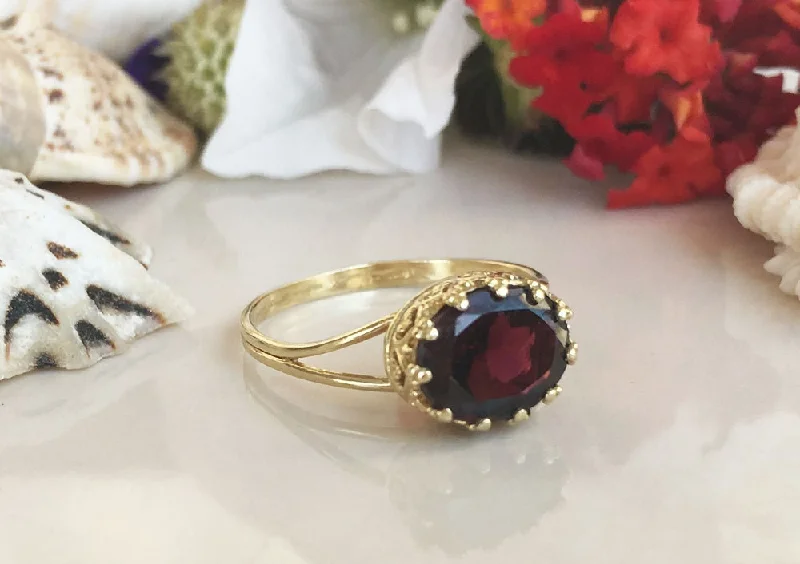 Emerald Gemstone Rings with Filigree - Bordered SettingsRed Garnet Ring - January Birthstone - Red Garnet Gemstone Double Band Vintage Oval Crown Ring