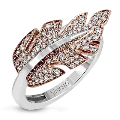 Custom - Designed Diamond Rings to Reflect Your PersonalityRight Hand Ring in 18k Gold with Diamonds