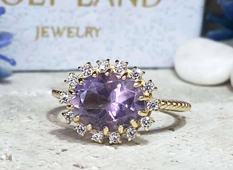 Multi - Gemstone Rings with a Rainbow of ColorsLavender Amethyst Ring - Engagement Ring with Oval Lavender Amethyst Gemstone and Clear Quartz Halo