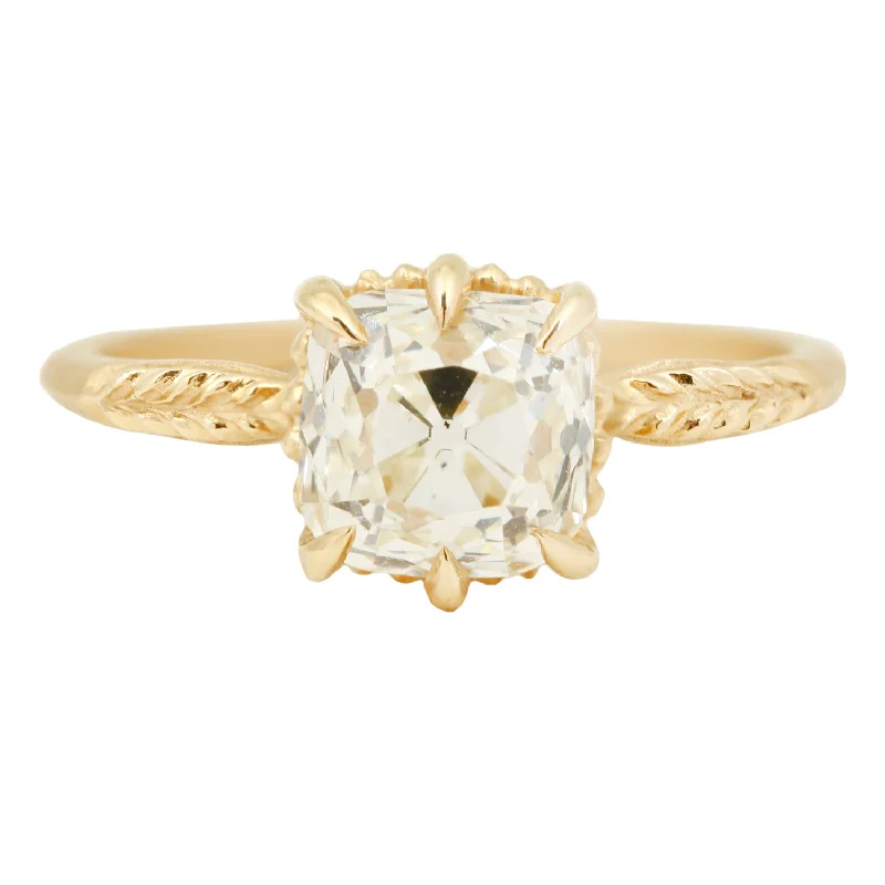 Antique Diamond Evergreen Solitaire