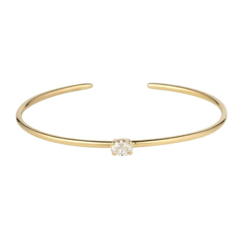 Adjustable Leather Bangles for a Bohemian StyleSignature Natural Diamond Bangle – 18kt Gold