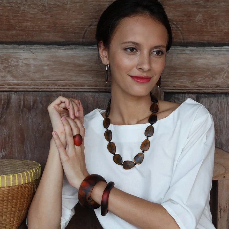 Enamel - Coated Bangles in Vibrant ColorsMekong Short Resin Necklace