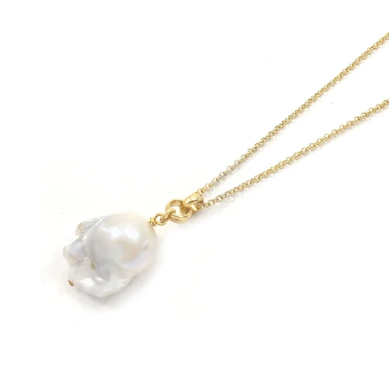 Heart - Shaped Pendant Necklaces with Birthstone InlaysBarroco Pearl Pendant - Gold