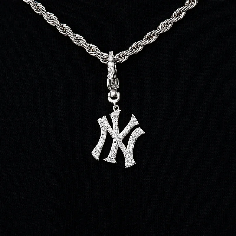 Heart - Shaped Pendant Necklaces with Birthstone InlaysNew York Yankees Official MLB Micro Logo Clip On Pendant in White Gold